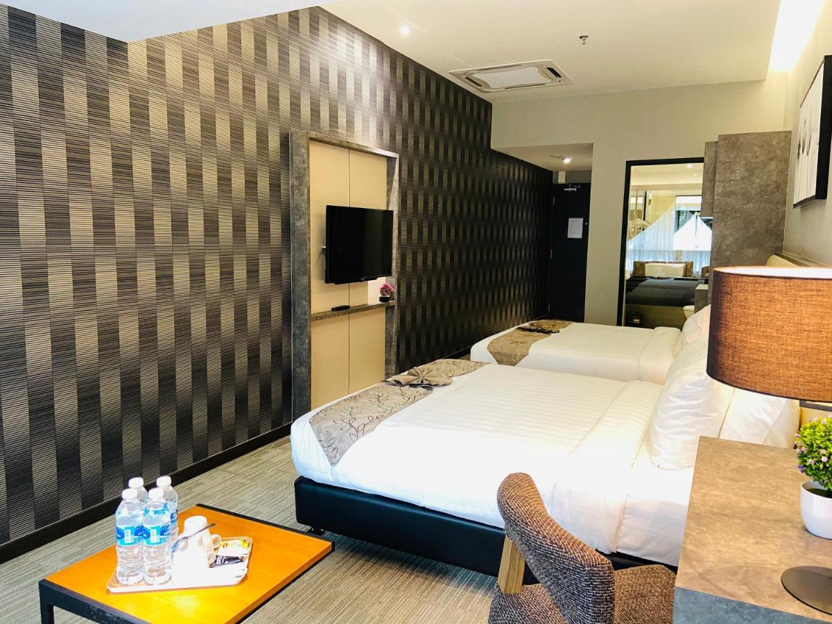 Glex Hotel Signature Джохор-Бару Екстер'єр фото