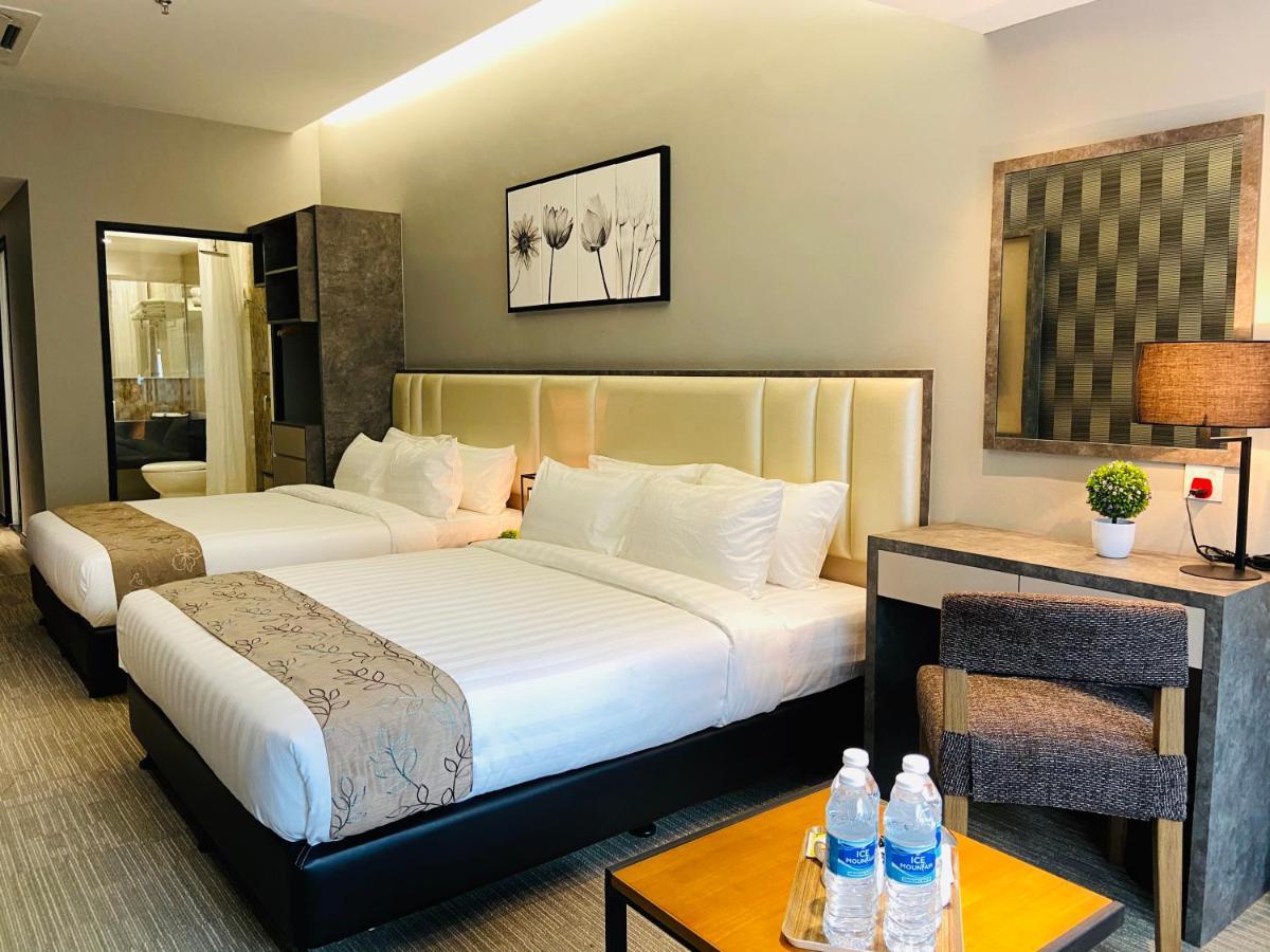 Glex Hotel Signature Джохор-Бару Екстер'єр фото