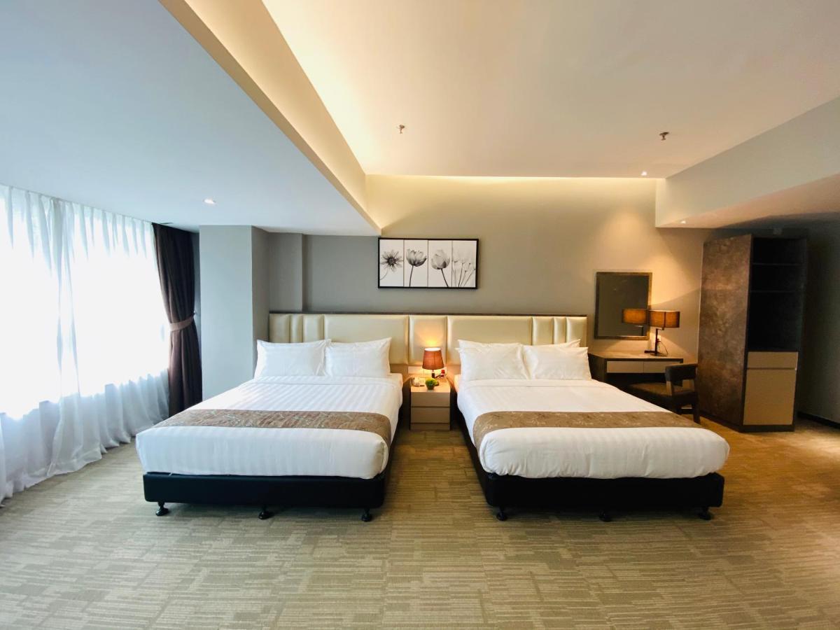 Glex Hotel Signature Джохор-Бару Екстер'єр фото
