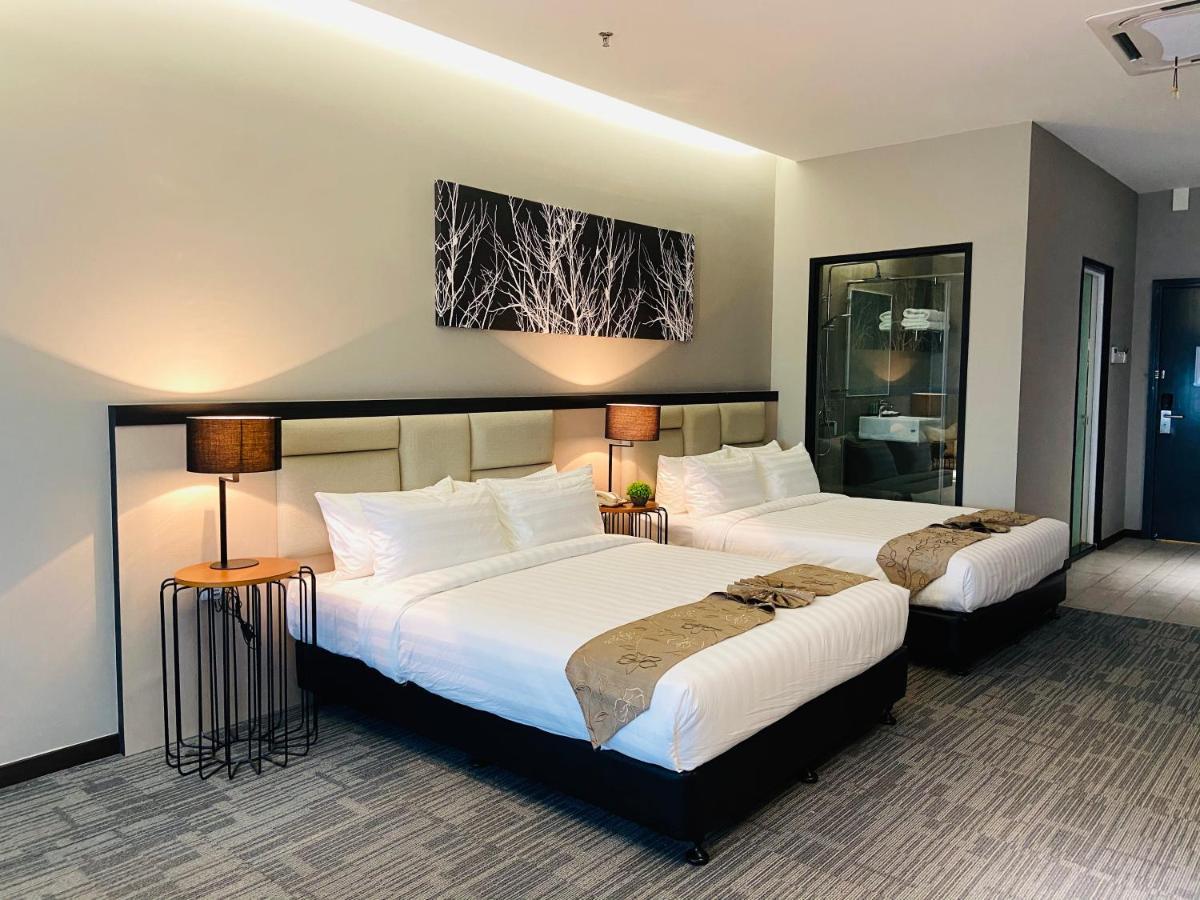 Glex Hotel Signature Джохор-Бару Екстер'єр фото