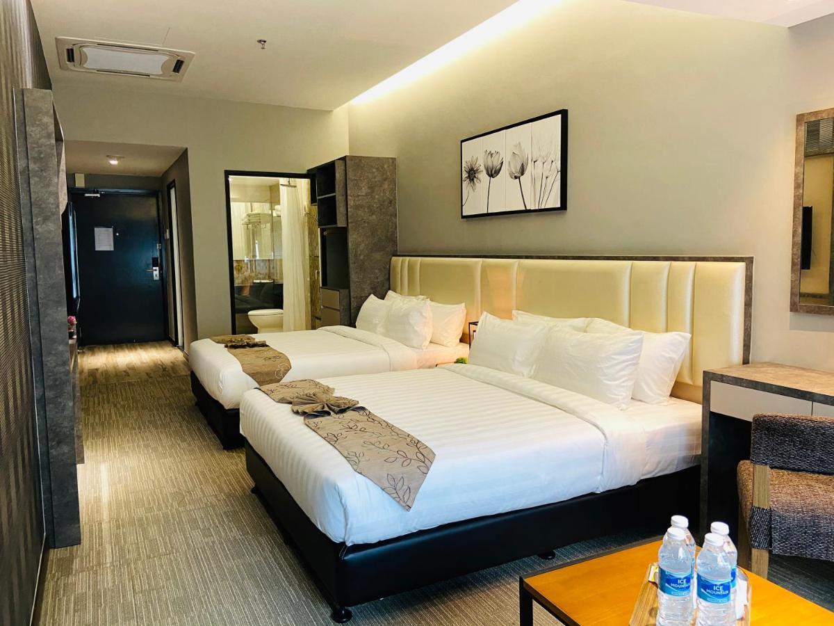 Glex Hotel Signature Джохор-Бару Екстер'єр фото
