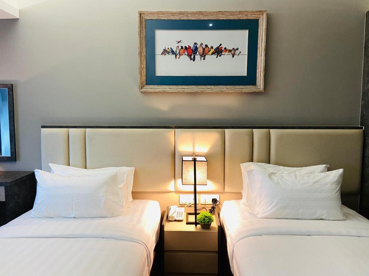 Glex Hotel Signature Джохор-Бару Екстер'єр фото