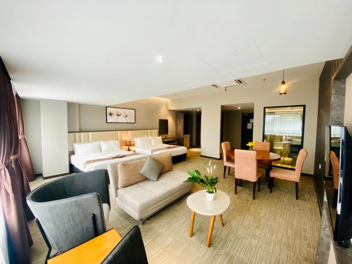 Glex Hotel Signature Джохор-Бару Екстер'єр фото