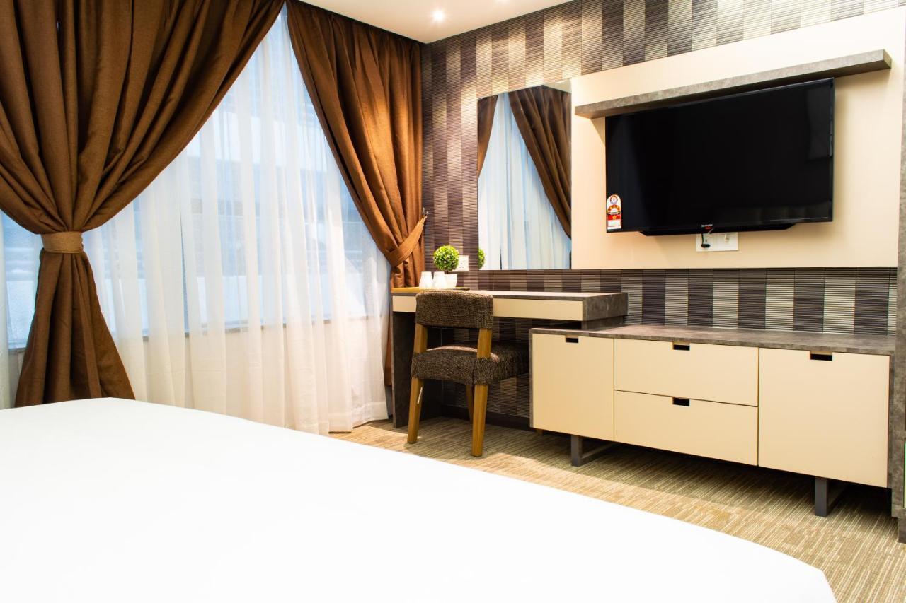 Glex Hotel Signature Джохор-Бару Екстер'єр фото