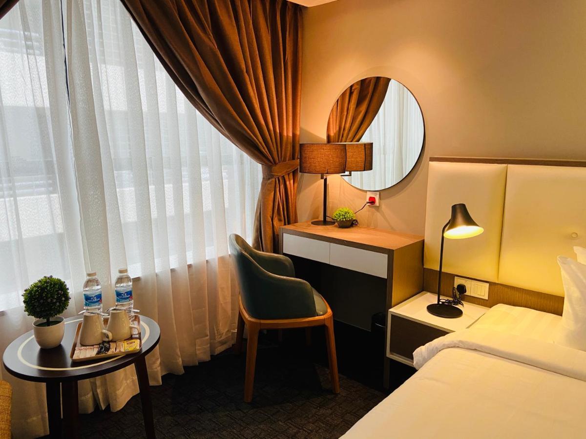 Glex Hotel Signature Джохор-Бару Екстер'єр фото